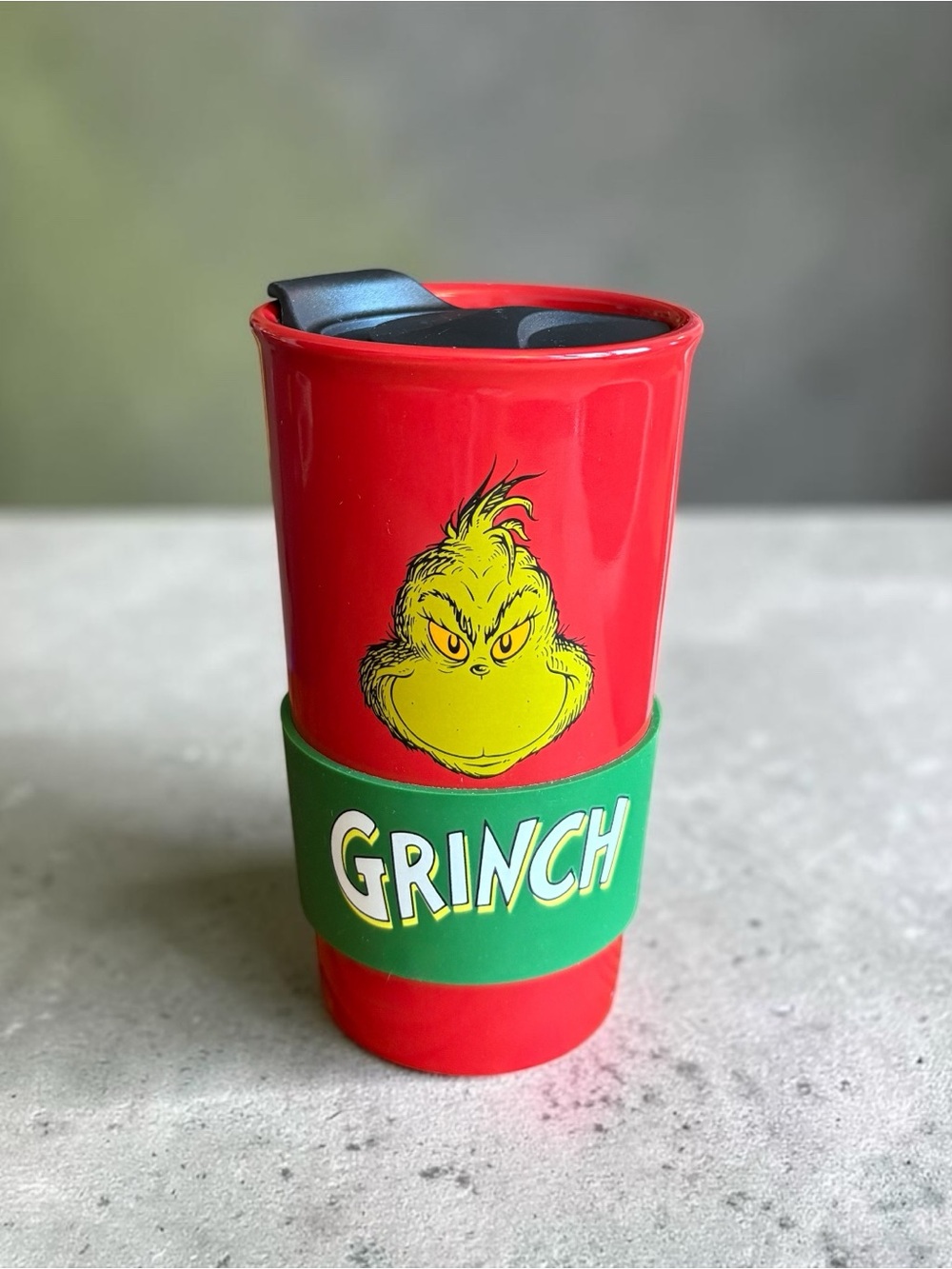 2023 Dr Seuss "The Grinch" Ceramic Travel Mug With Silicone Heat Band 12oz